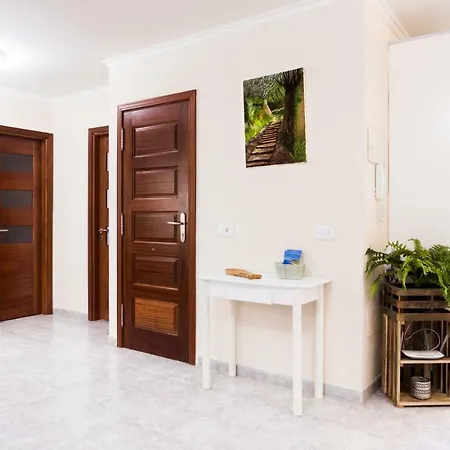 Casa Julia 2 Gran Piso Vistas Playa Teresitas 4 Pax